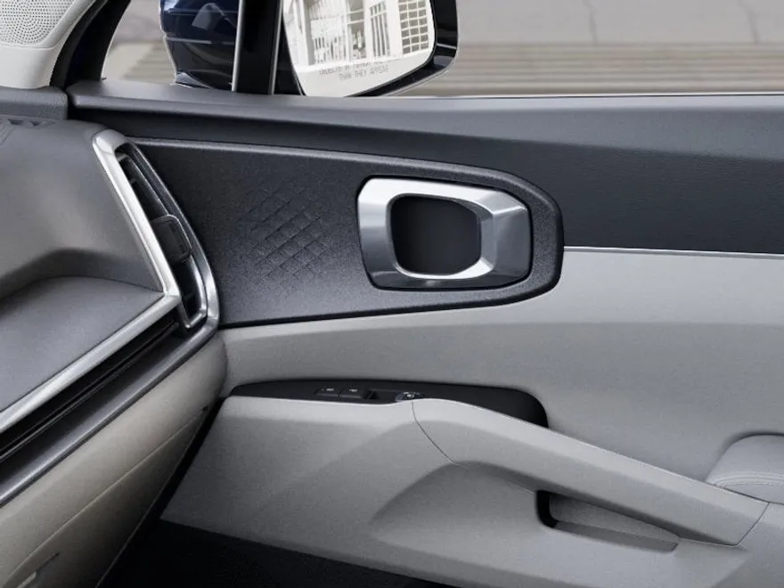 2025 Kia Sorento S photo 1