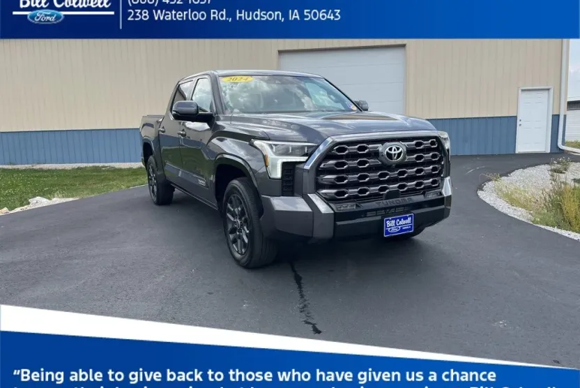 2024 Toyota Tundra Platinum photo 1