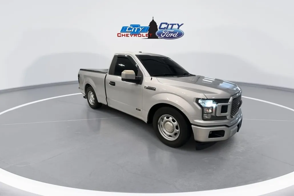 2019 Ford F-150 XL photo 1