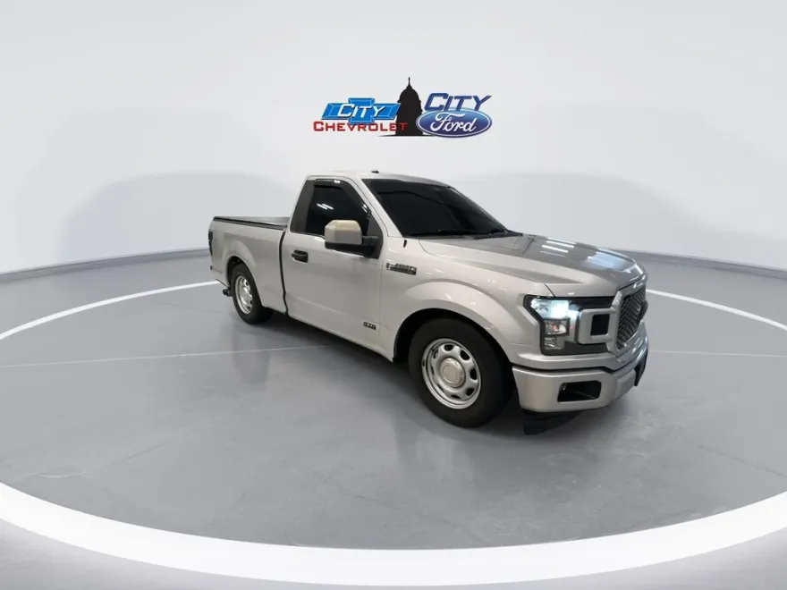2019 Ford F-150 XL photo 1
