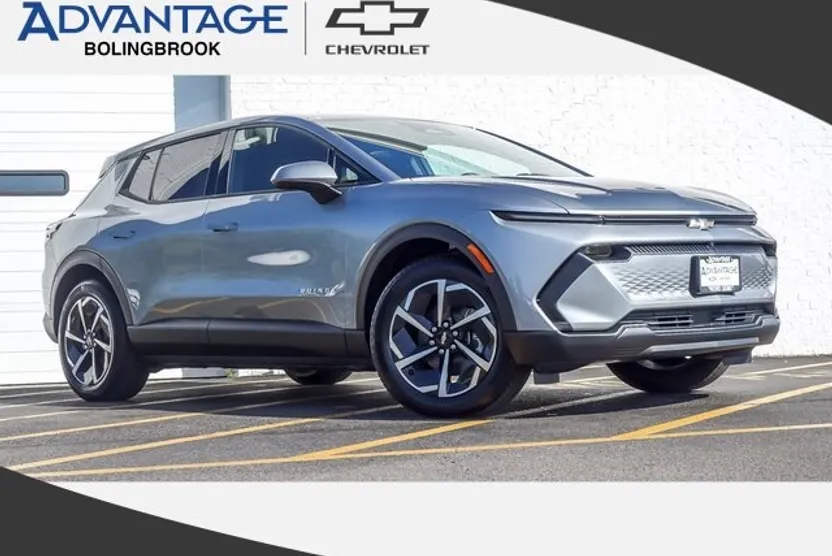 2026 Chevrolet Equinox EV 1LT photo 1