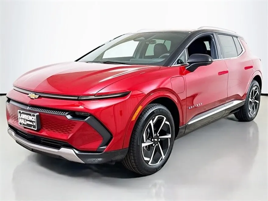 2025 Chevrolet Equinox EV 1LT photo 1