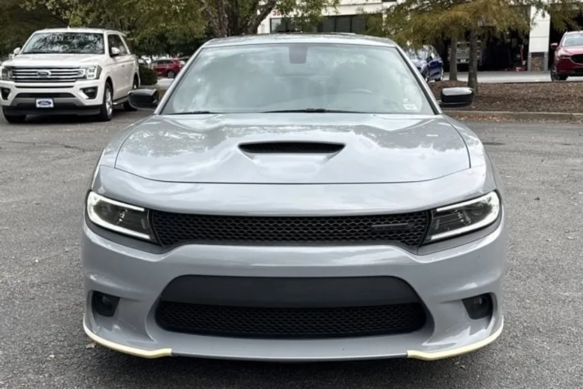 2022 Dodge Charger R/T photo 1
