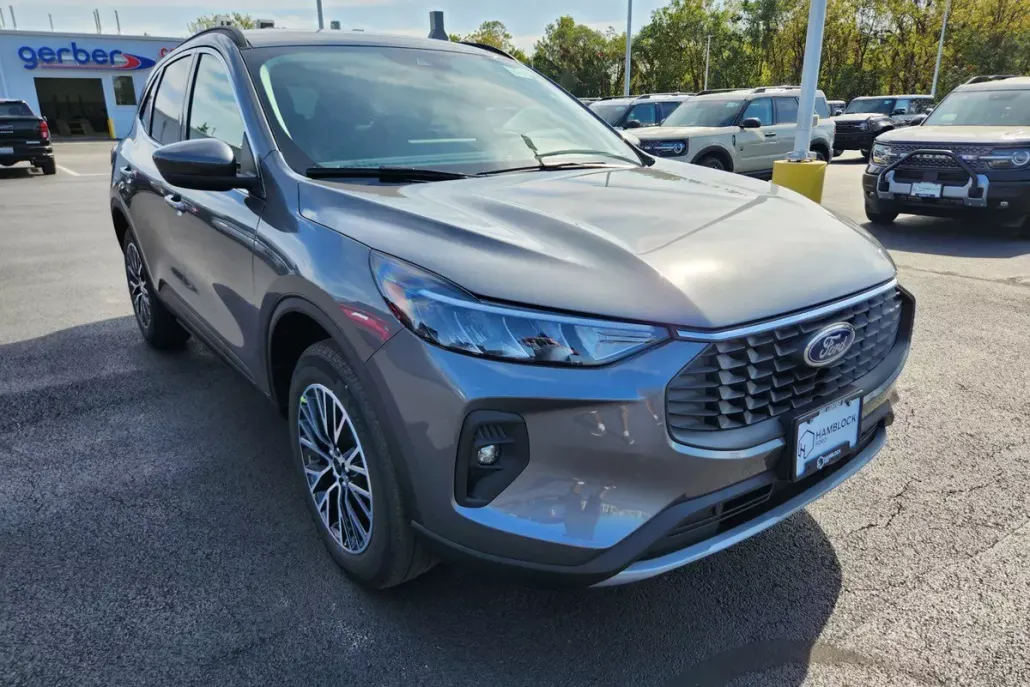 2026 Ford Escape Plug-In Hybrid photo 1