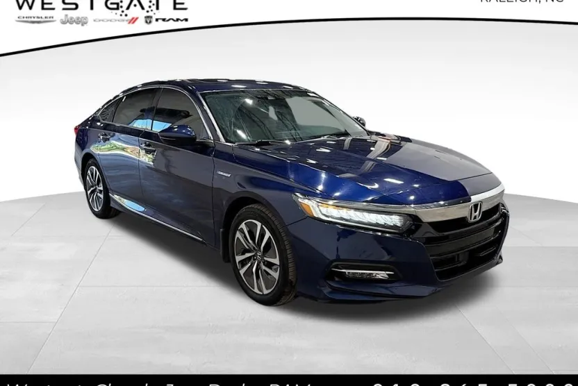 2019 Honda Accord Hybrid Touring photo 1