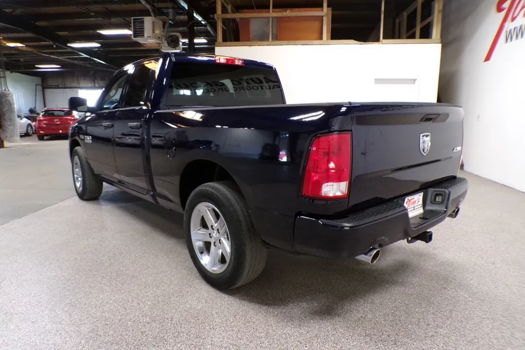 2016 Ram 1500 Express photo 1