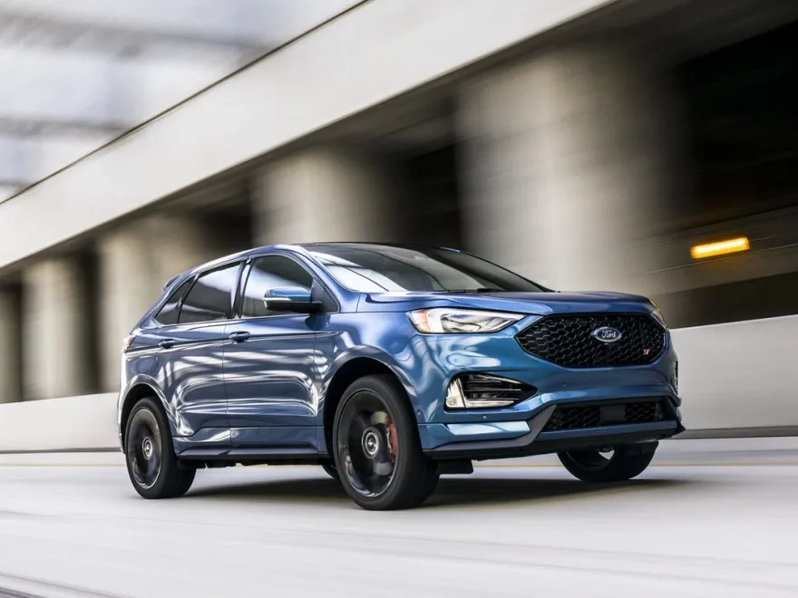 2020 Ford Edge Titanium photo 1
