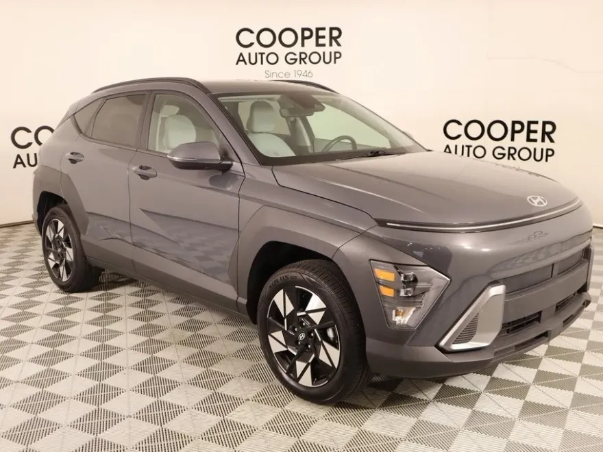 2024 Hyundai Kona SEL photo 1