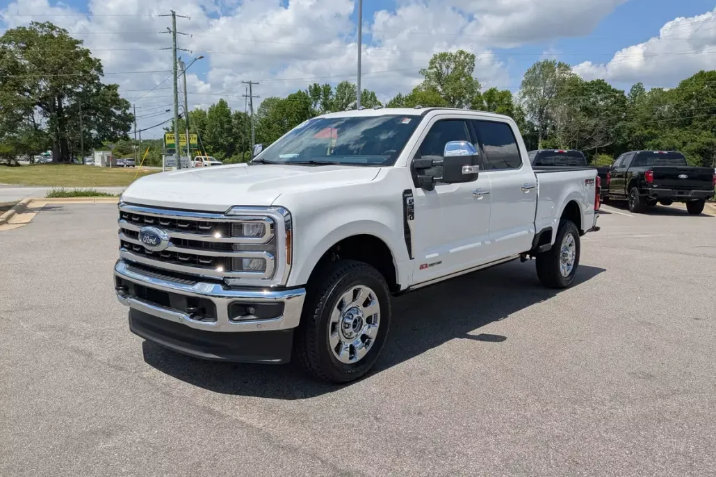 2025 Ford F-350 King Ranch photo 1