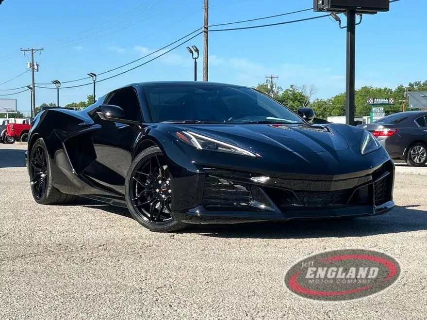 2023 Chevrolet Corvette Z06 3LZ photo 1