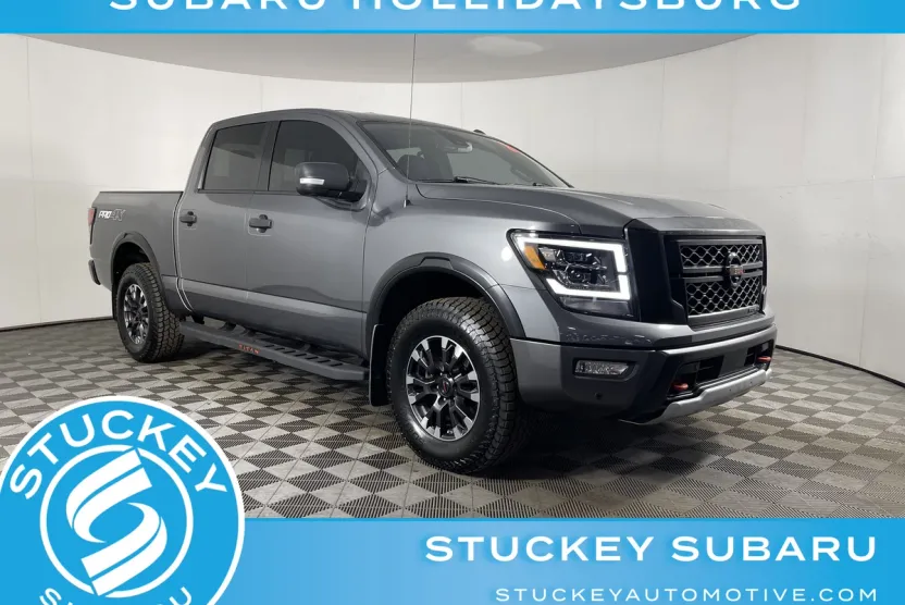 2021 Nissan Titan PRO-4X photo 1