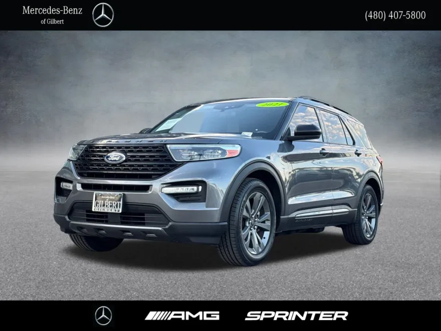 2021 Ford Explorer XLT photo 1