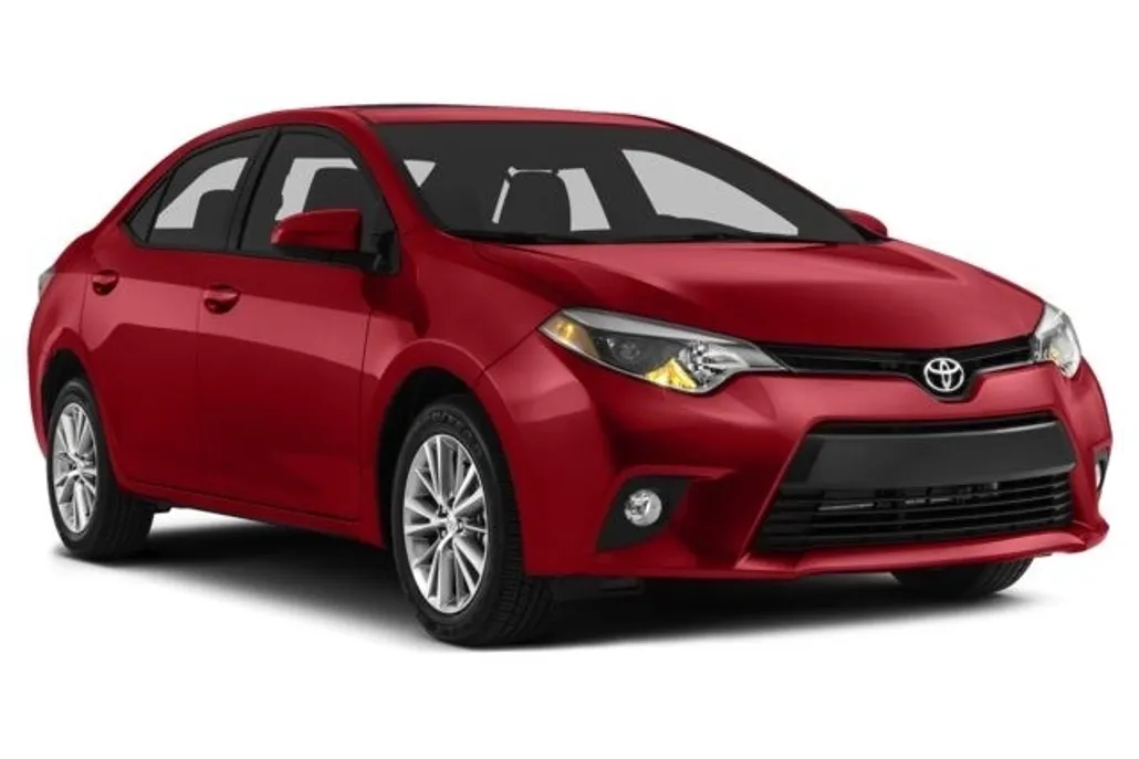 2014 Toyota Corolla LE photo 1
