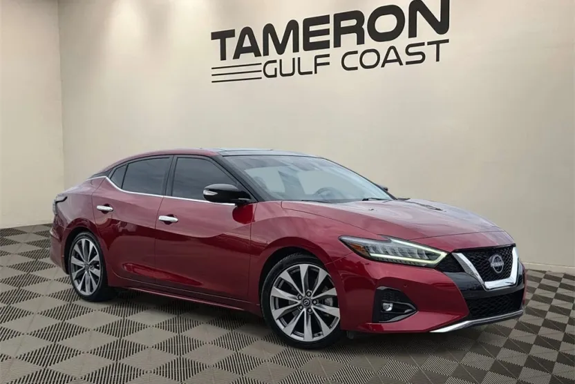 2023 Nissan Maxima Platinum photo 1