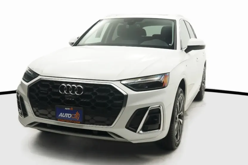 2023 Audi Q5 S line Premium Plus photo 1