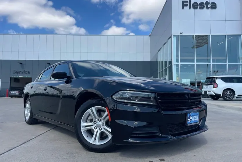 2023 Dodge Charger SXT photo 1
