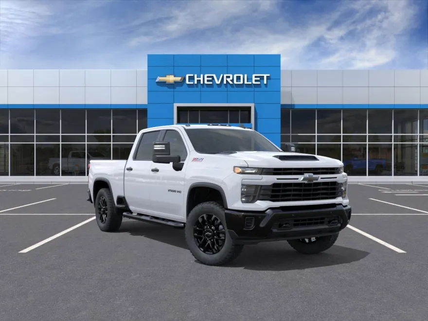 2026 Chevrolet Silverado 2500HD Custom photo 1