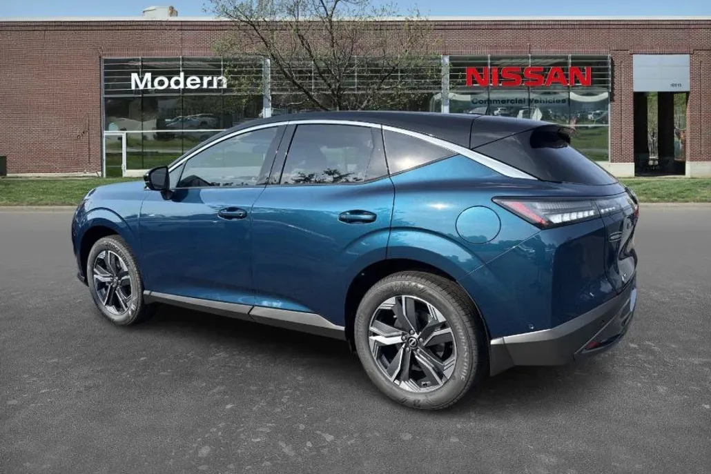 2025 Nissan Murano SL photo 1