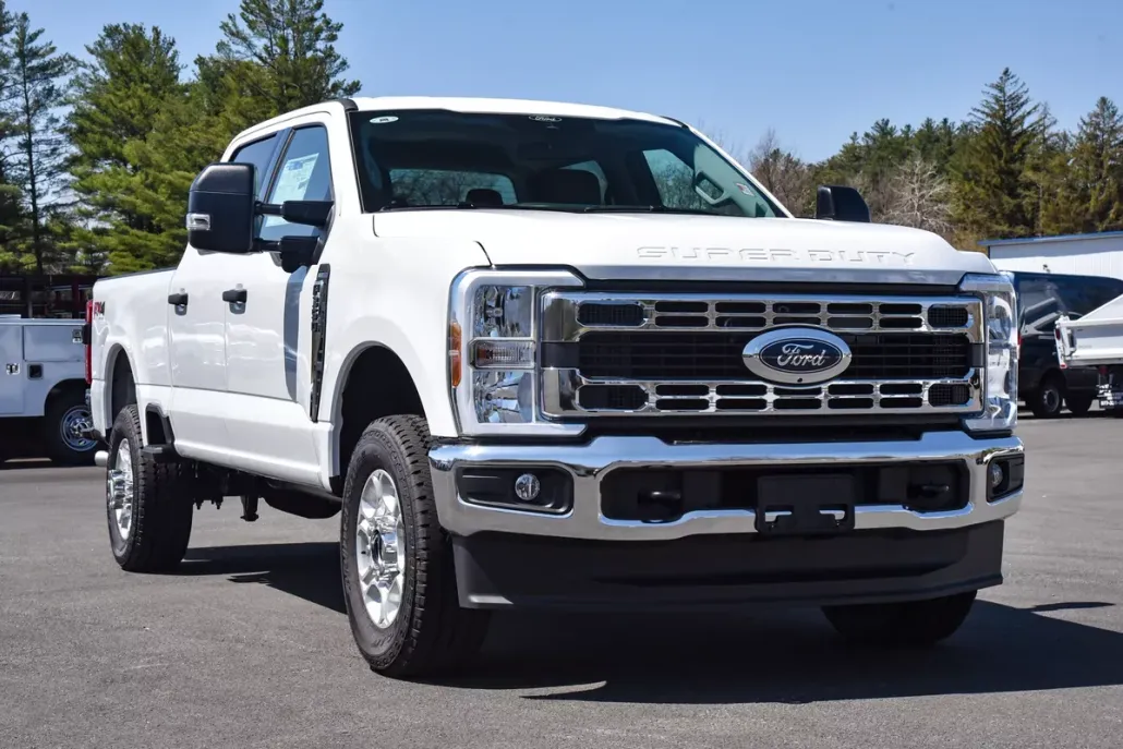2025 Ford F-350 photo 1