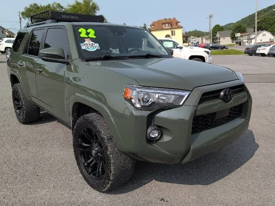 2022 Toyota 4Runner Trail Special Edition photo 1