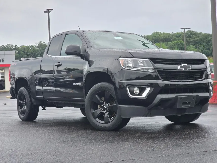 2016 Chevrolet Colorado LT photo 1