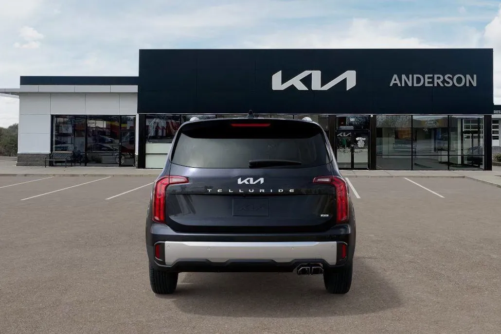2025 Kia Telluride S photo 1
