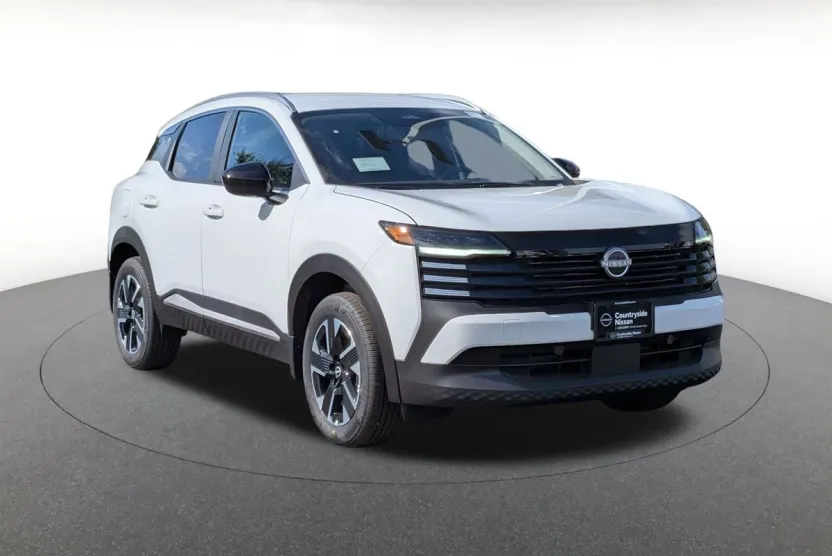 2026 Nissan Kicks SV photo 1