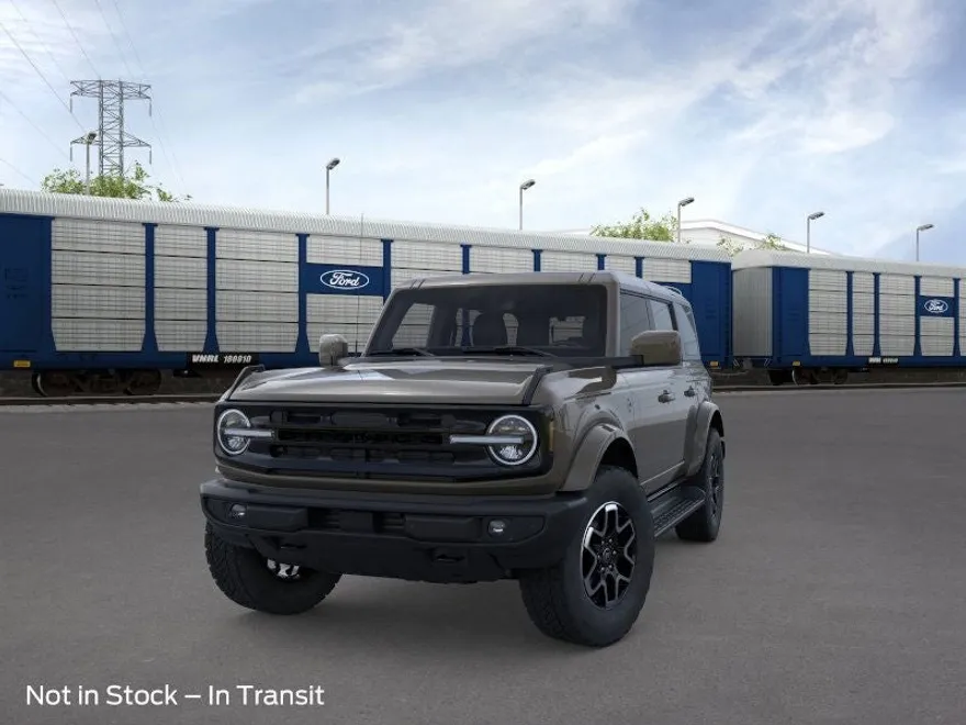 2025 Ford Bronco Outer Banks photo 1