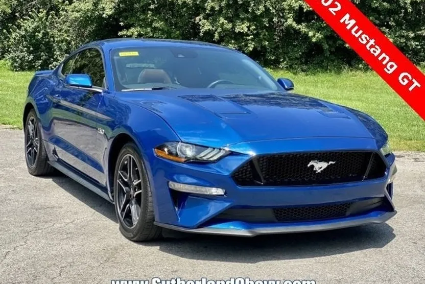 2022 Ford Mustang GT Premium photo 1