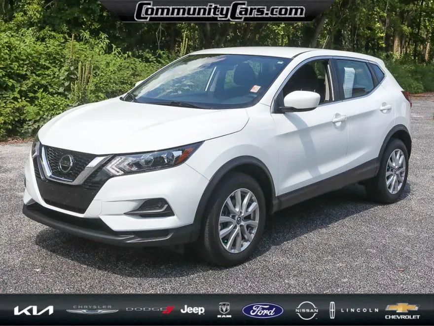 2021 Nissan Rogue Sport SV photo 1