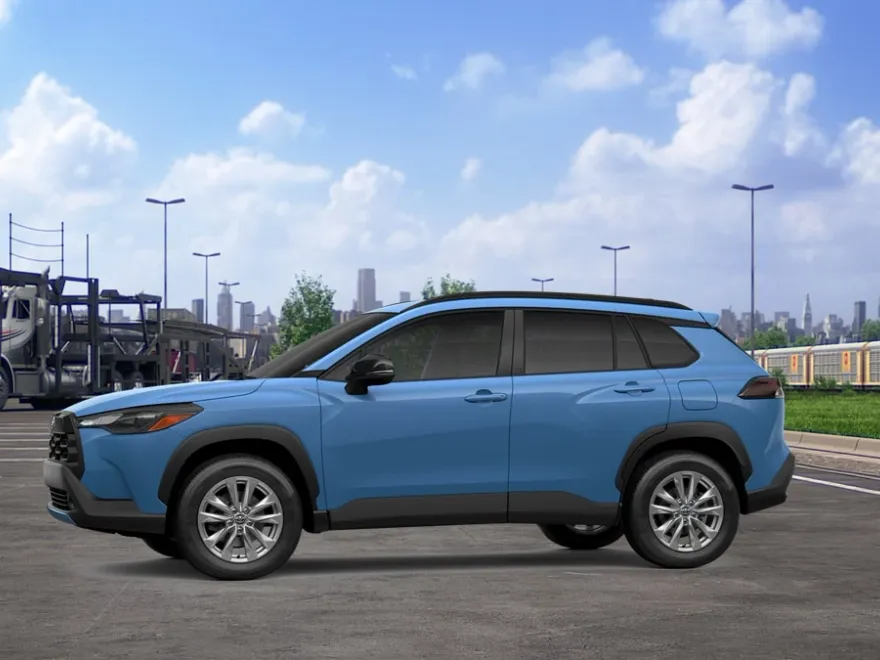 2026 Toyota Corolla Cross LE photo 1