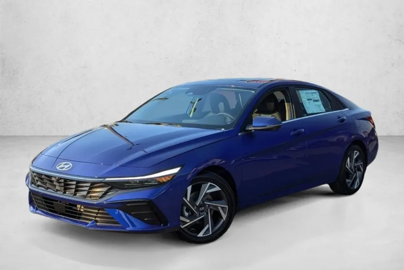 2024 Hyundai Elantra Limited photo 1