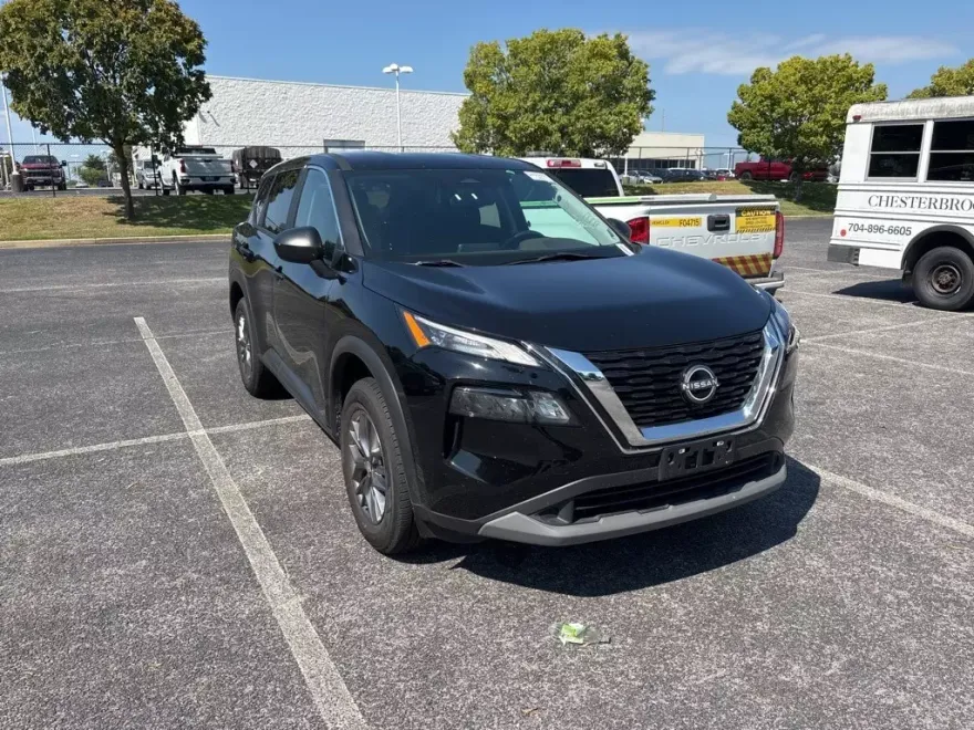 2023 Nissan Rogue S photo 1