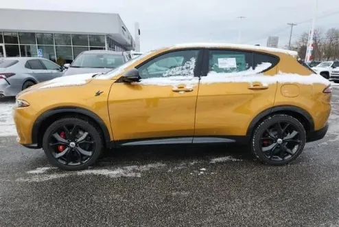 2024 Dodge Hornet R/T Plus photo 3
