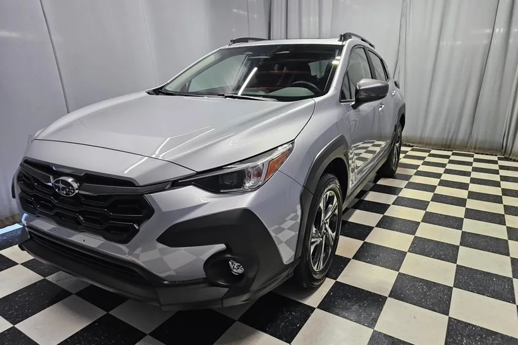 2025 Subaru Crosstrek Premium photo 1