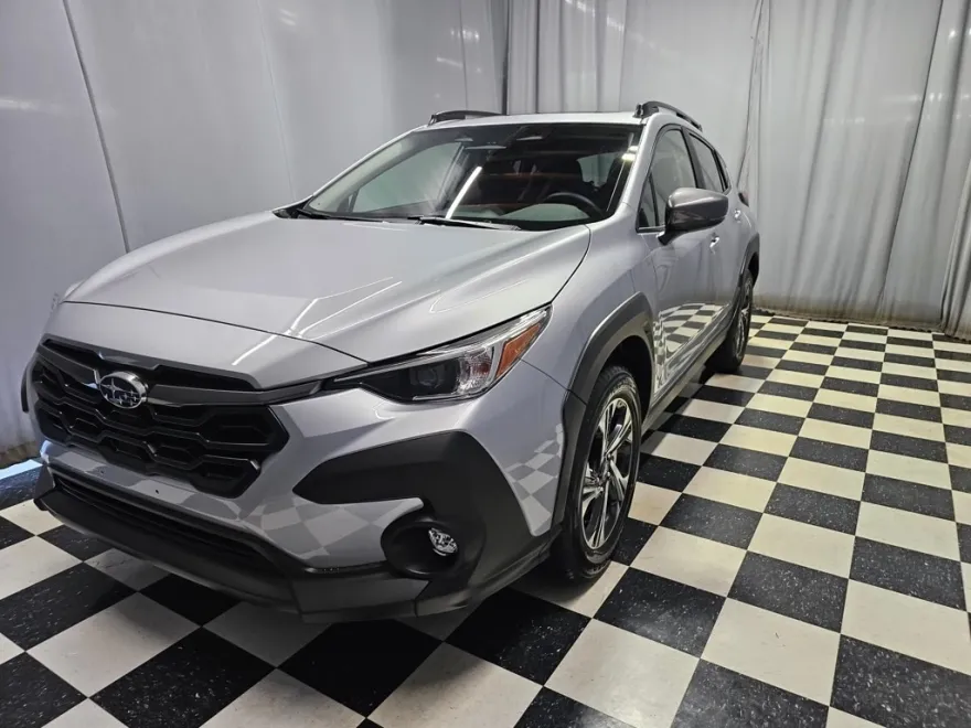 2025 Subaru Crosstrek Premium photo 1