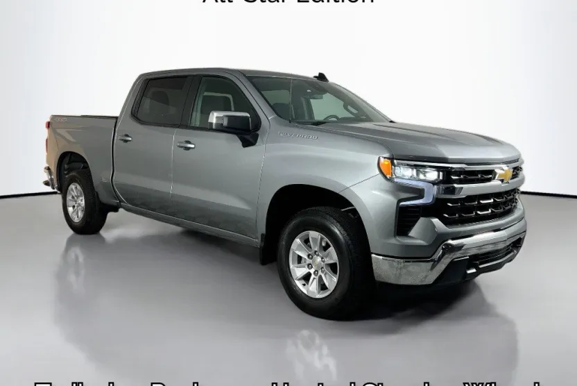 2025 Chevrolet Silverado 1500 LT photo 1