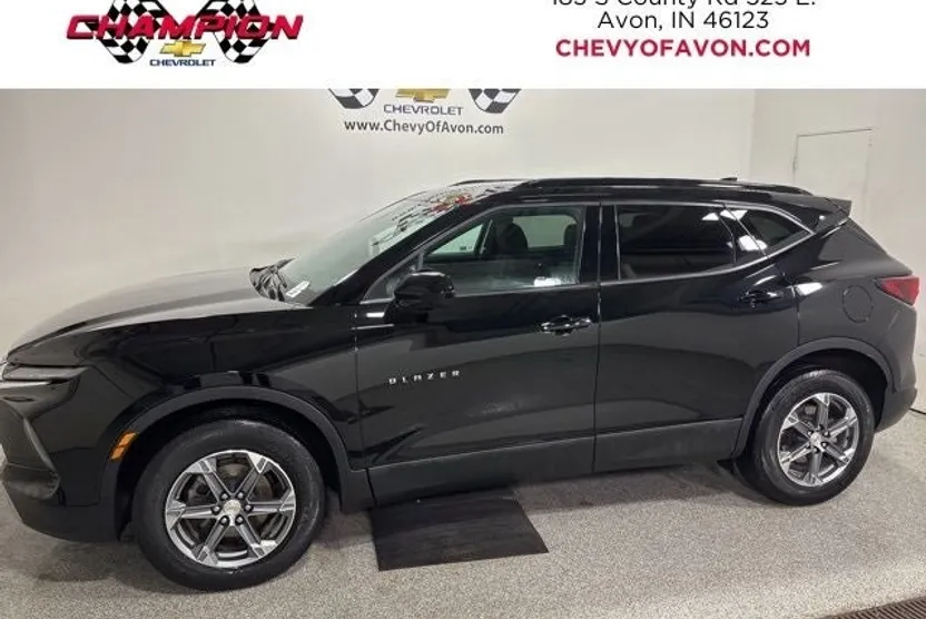 2023 Chevrolet Blazer 2LT photo 1
