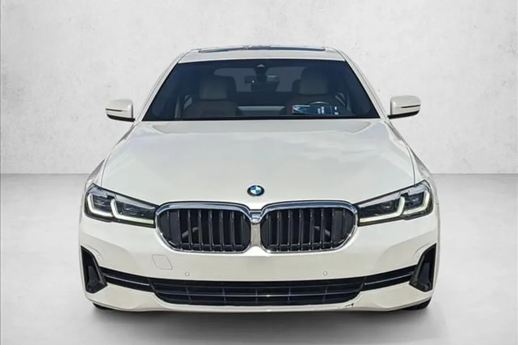 2023 Bmw 530i Sedan photo 1
