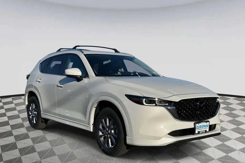 2025 Mazda CX-5 2.5 S Preferred photo 1