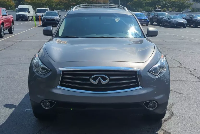 2012 Infiniti FX35 photo 1