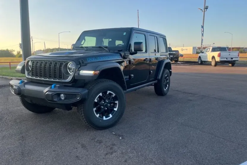 2024 Jeep Wrangler Rubicon 4xe photo 1