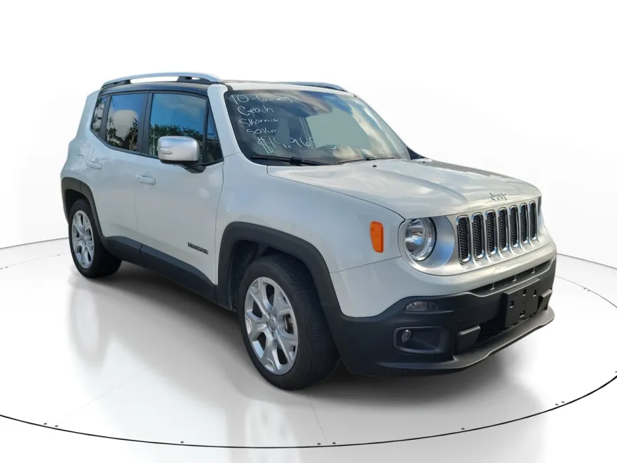 2016 Jeep Renegade Limited photo 1