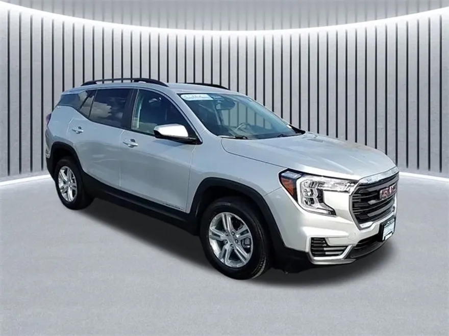 2022 Gmc Terrain SLE photo 1