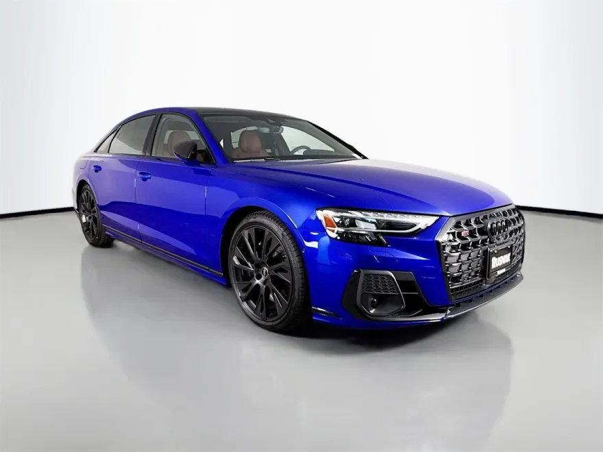 2025 Audi S8 4.0T Quattro photo 1
