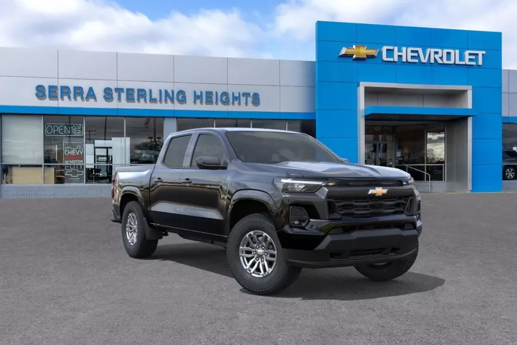2025 Chevrolet Colorado Work Truck LT photo 1