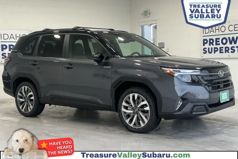 2025 Subaru Forester Touring photo 1
