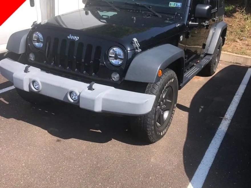 2016 Jeep Wrangler Unlimited Sport photo 1