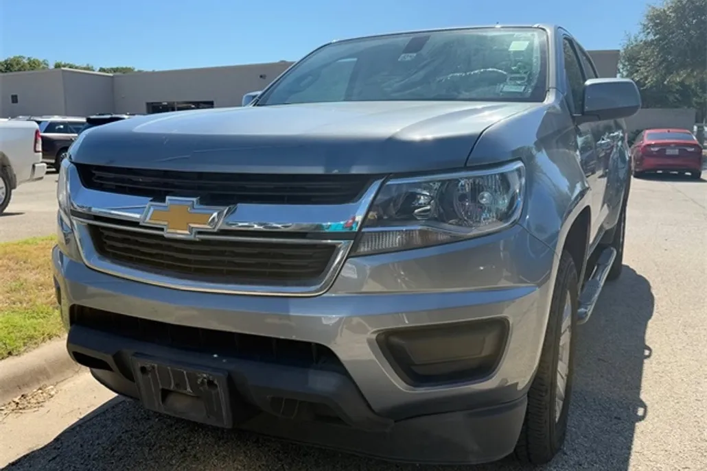 2020 Chevrolet Colorado LT photo 1