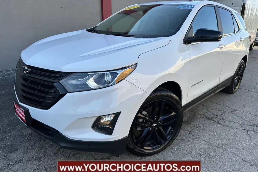 2021 Chevrolet Equinox LT photo 1